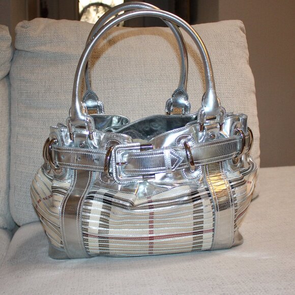 Burberry Sliced Check Beaton Tote - Picture 1 of 10